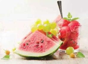 晚上10点吃瓜好吗,揭秘吃瓜乐趣与注意事项