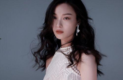 倪妮合作吃瓜,幕后故事引网友热议